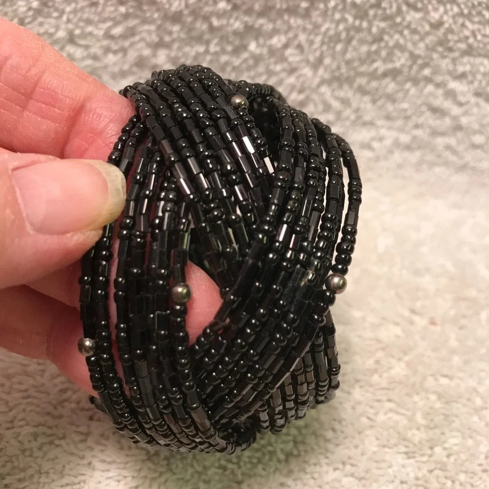 Handmade Black Beaded Bracelet - Stretchy Cuff With Intricate Design‎